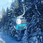 Апартаменти Belvedere Holidey Clab L403 *